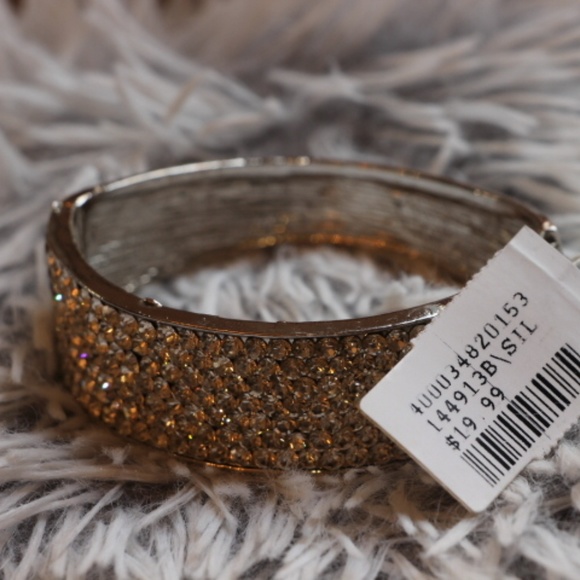 Bracelet - Picture 5 of 7